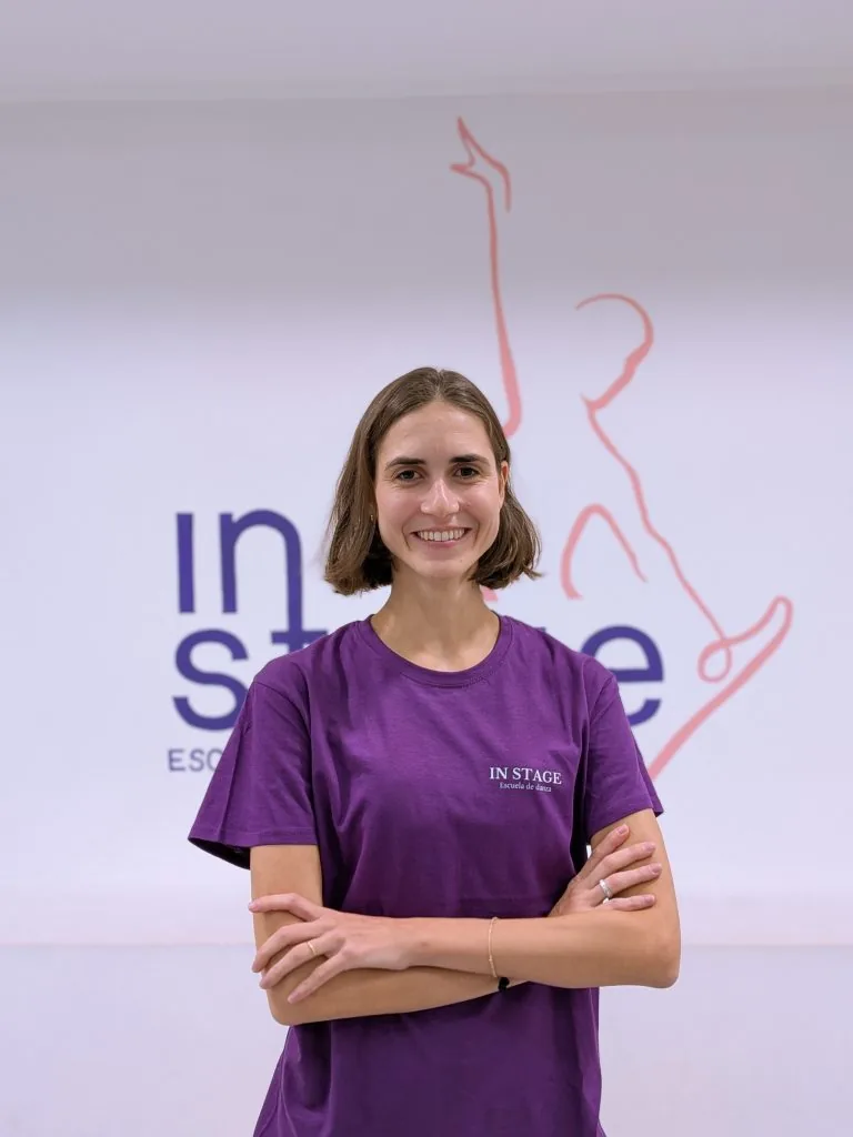 Marina Barberá, profesora de danza contemporánea y modern en In Stage